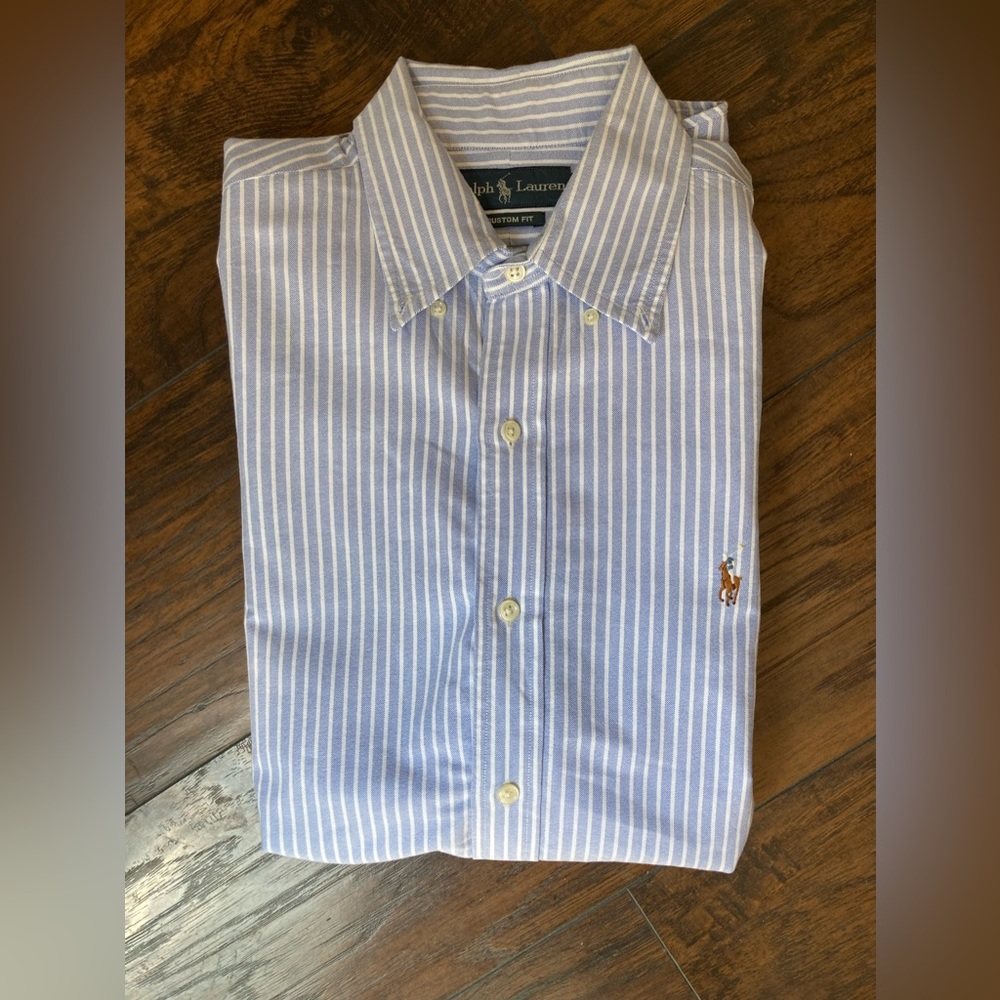 Rl Button Down - image 1